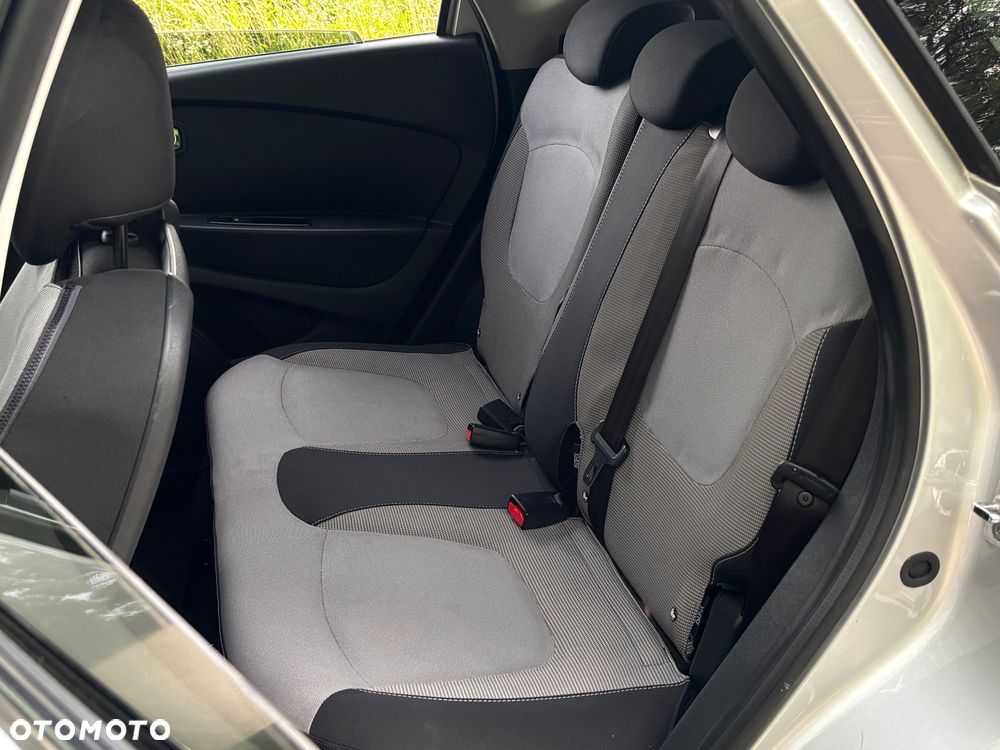 Renault Captur 1.2 TCe Intens EDC - 12