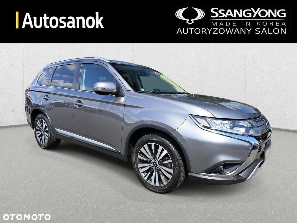 Mitsubishi Outlander 2.0 Instyle SDA 4WD CVT - 3