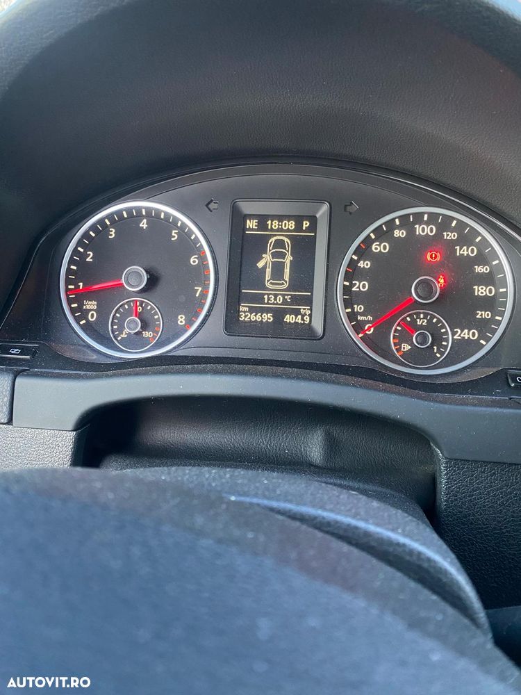 Volkswagen Tiguan - 12