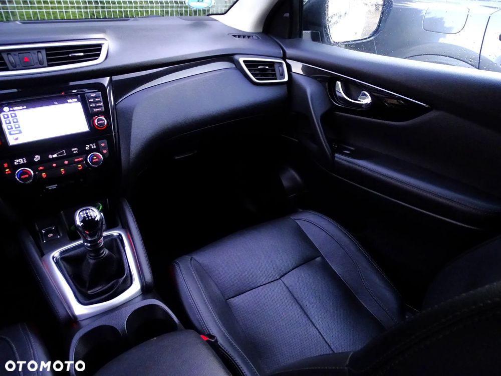 Nissan Qashqai 1.2 DIG-T Tekna EU6 - 32