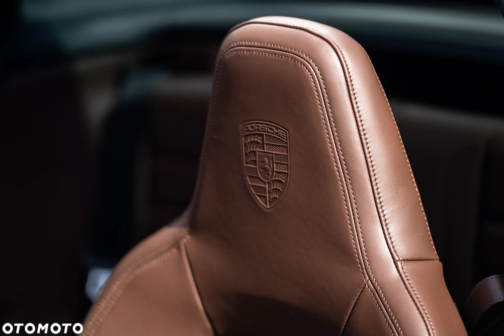 Porsche 911 Targa T-Hybrid 4 GTS - 18