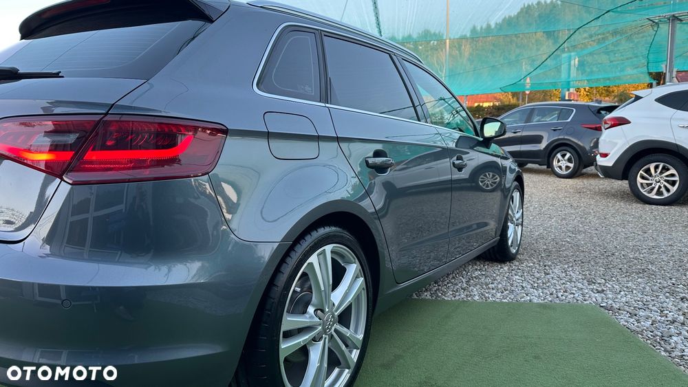 Audi A3 Sportback 2.0 TDI (clean diesel) quattro S tronic S line Sportpaket - 7