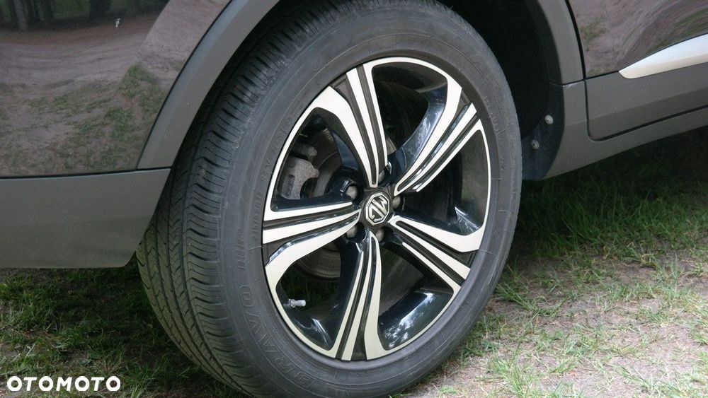 MG ZS - 31