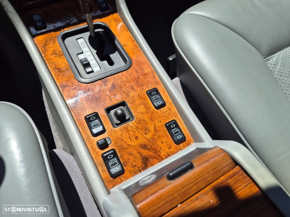 Mercedes-Benz W124 (1984-1997) - 31