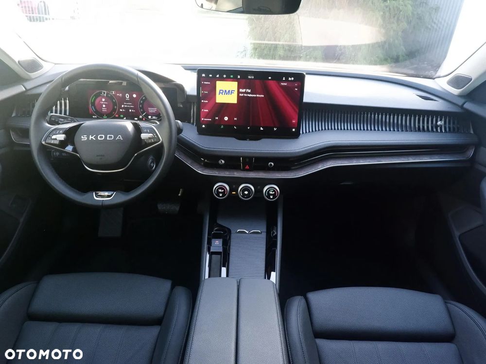 Skoda Superb 1.5 TSI Plug-in Hybrid L&K DSG - 18