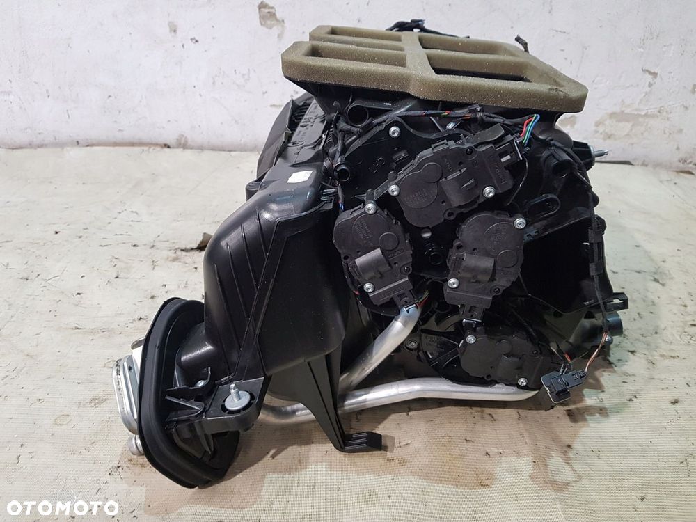 OBUDOWA NAGRZEWNICY 9325142 BMW F30 F31 EUR 3.0D - 8