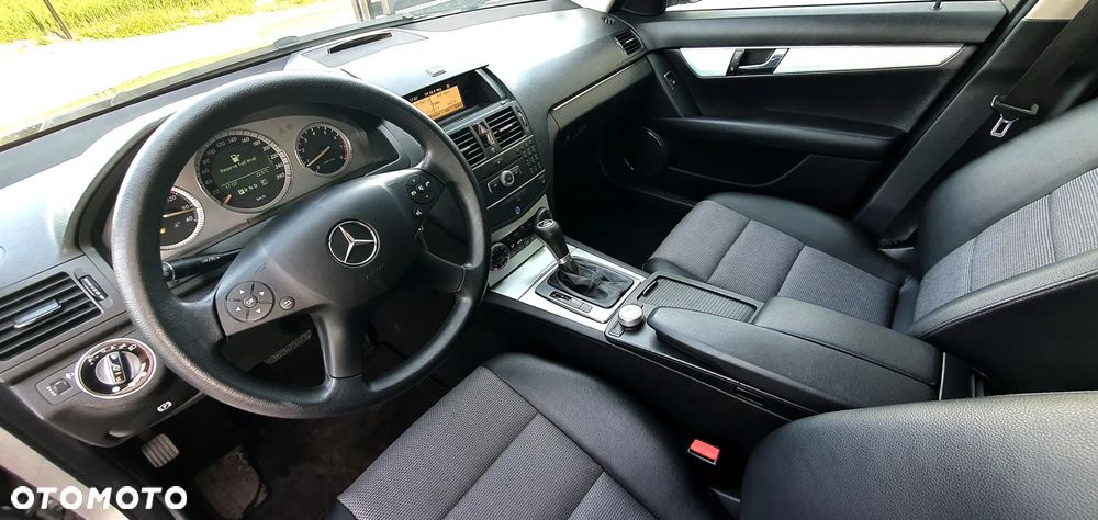 Mercedes-Benz Klasa C - 28