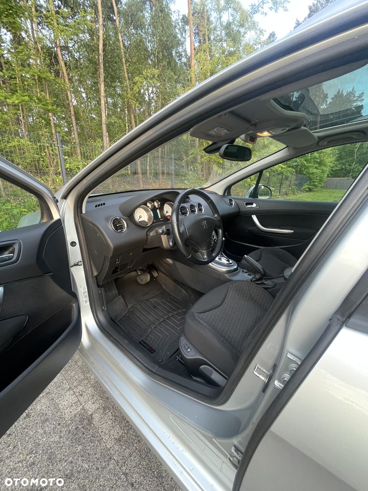 Peugeot 308 120 VTi Automatik Premium - 26