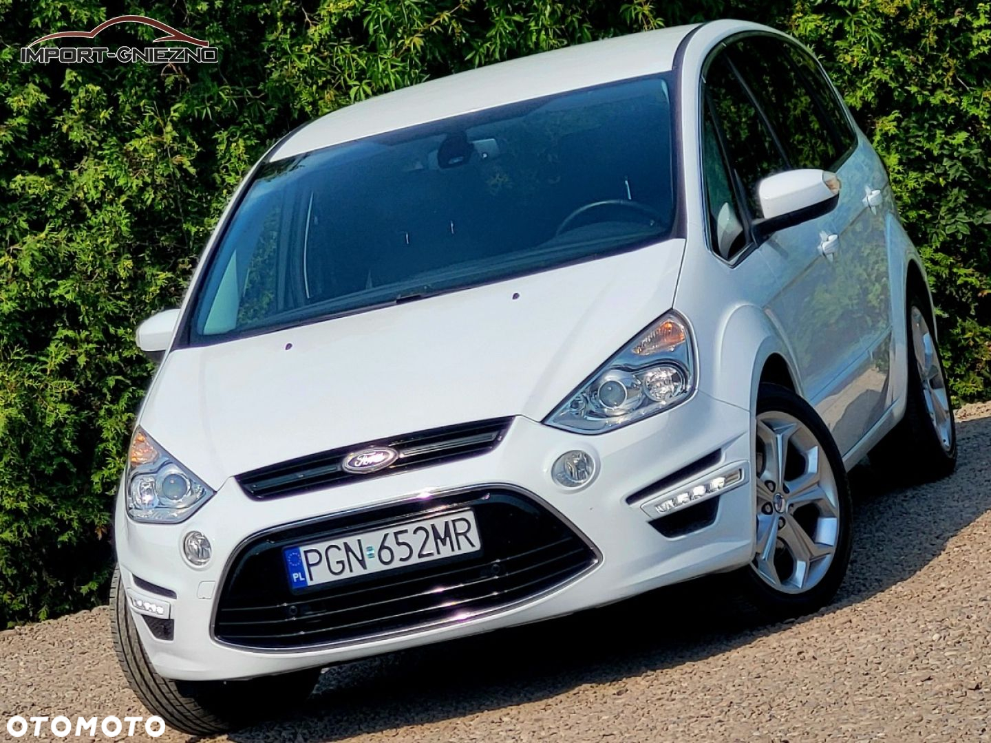 Ford S-Max - 14