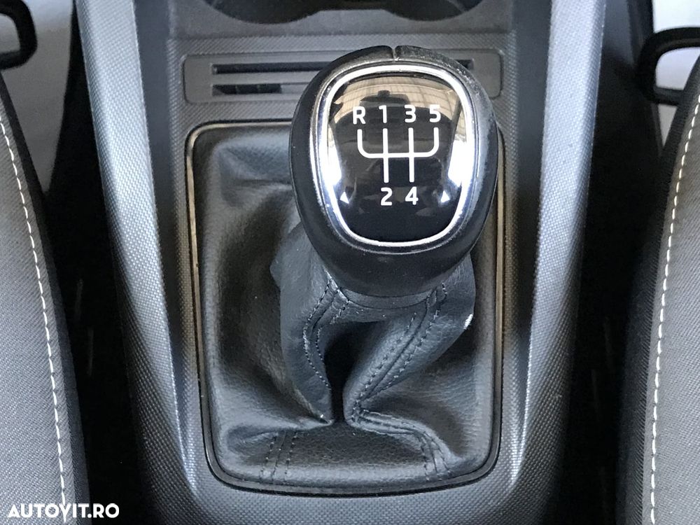 Skoda Fabia 1.0 TSI Ambition - 35