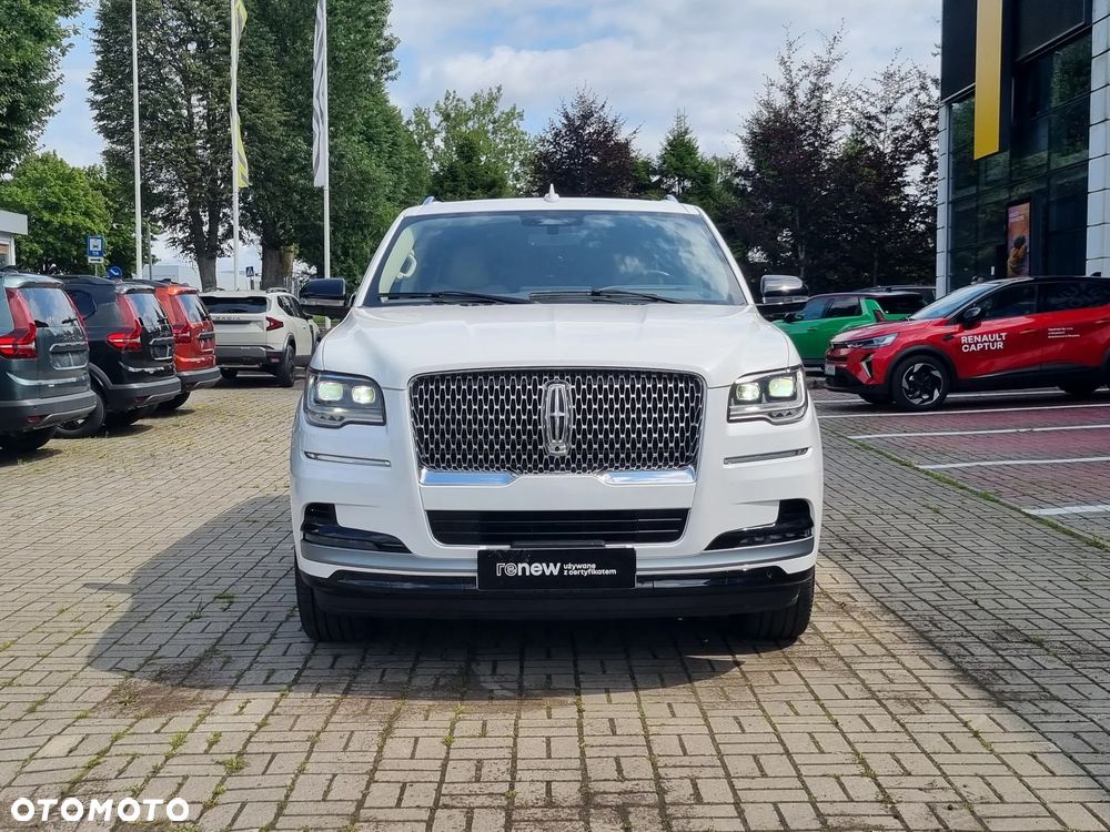 Lincoln Navigator - 2