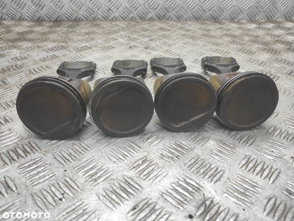 TŁOK + KORBOWÓD KOMPLET MERCEDES W168 A160 1.6 8V - 3