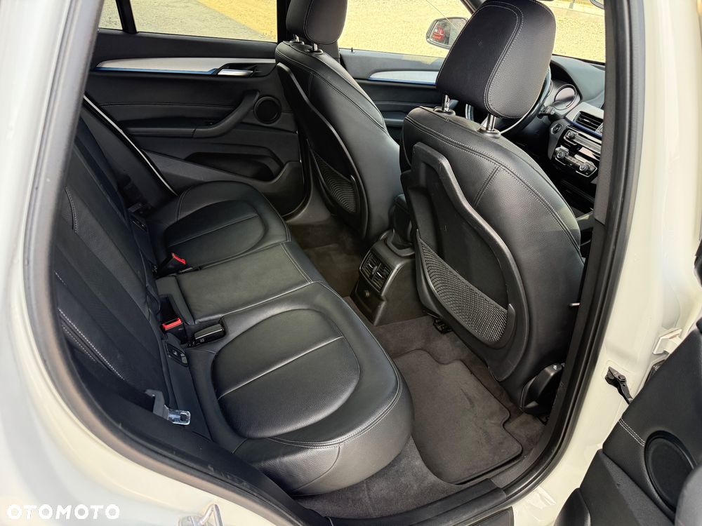 BMW X1 xDrive18d M Sport - 9