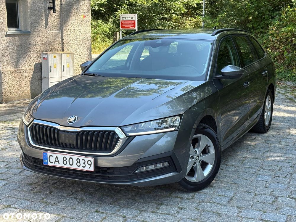 Skoda Octavia 2.0 TDI Ambition DSG - 2
