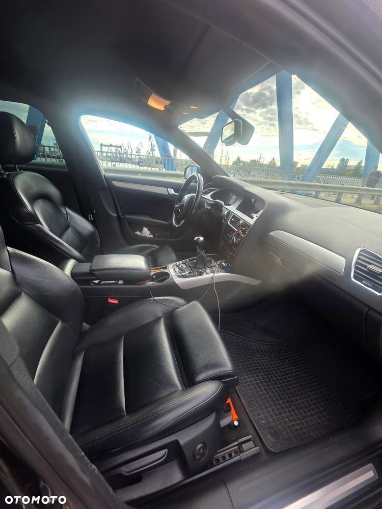 Audi A4 Limousine 2.0 TDI e - 11