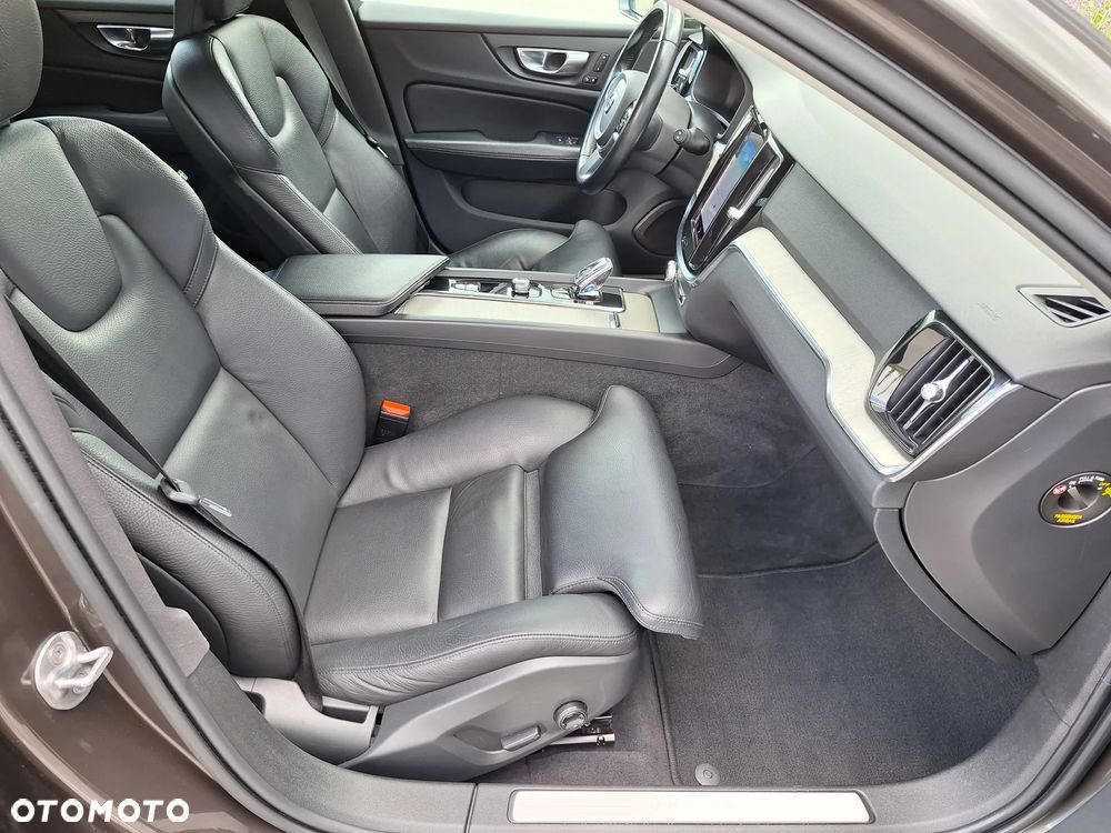 Volvo V60 B4 D Inscription - 23