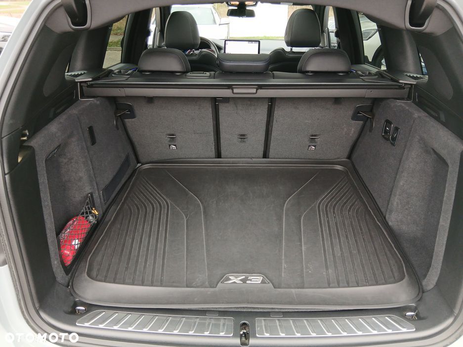 BMW X3 xM40d mHEV - 23