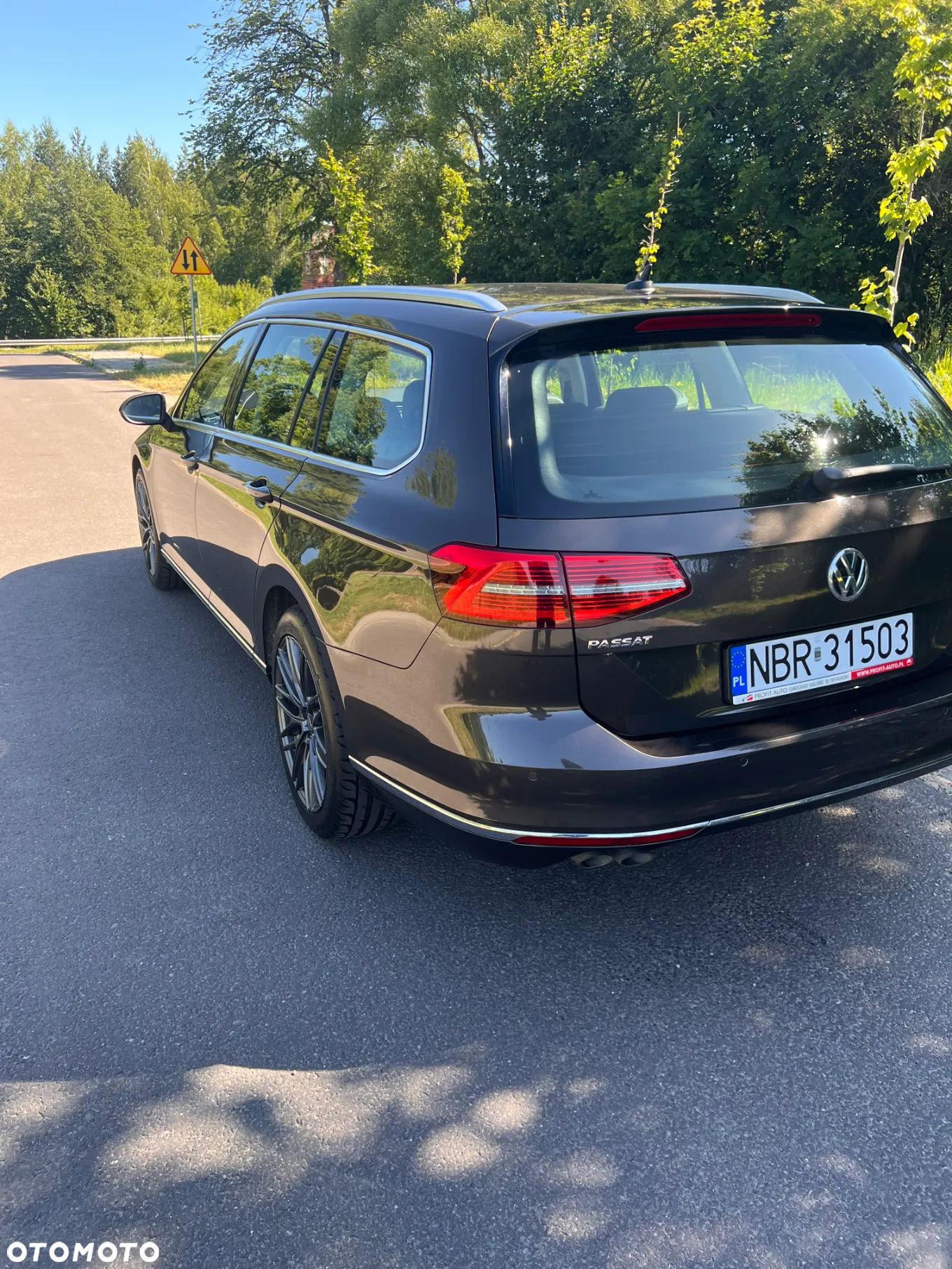 Volkswagen Passat 2.0 TDI BMT Highline DSG - 2