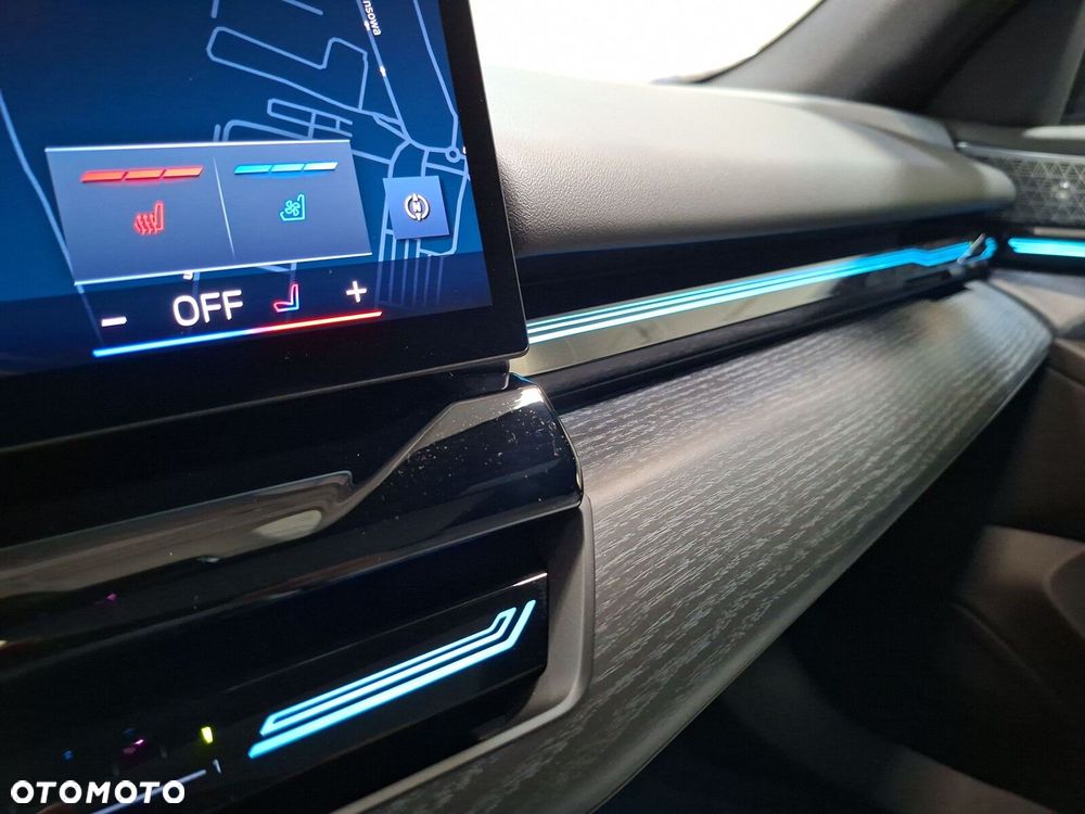 BMW Seria 5 - 24