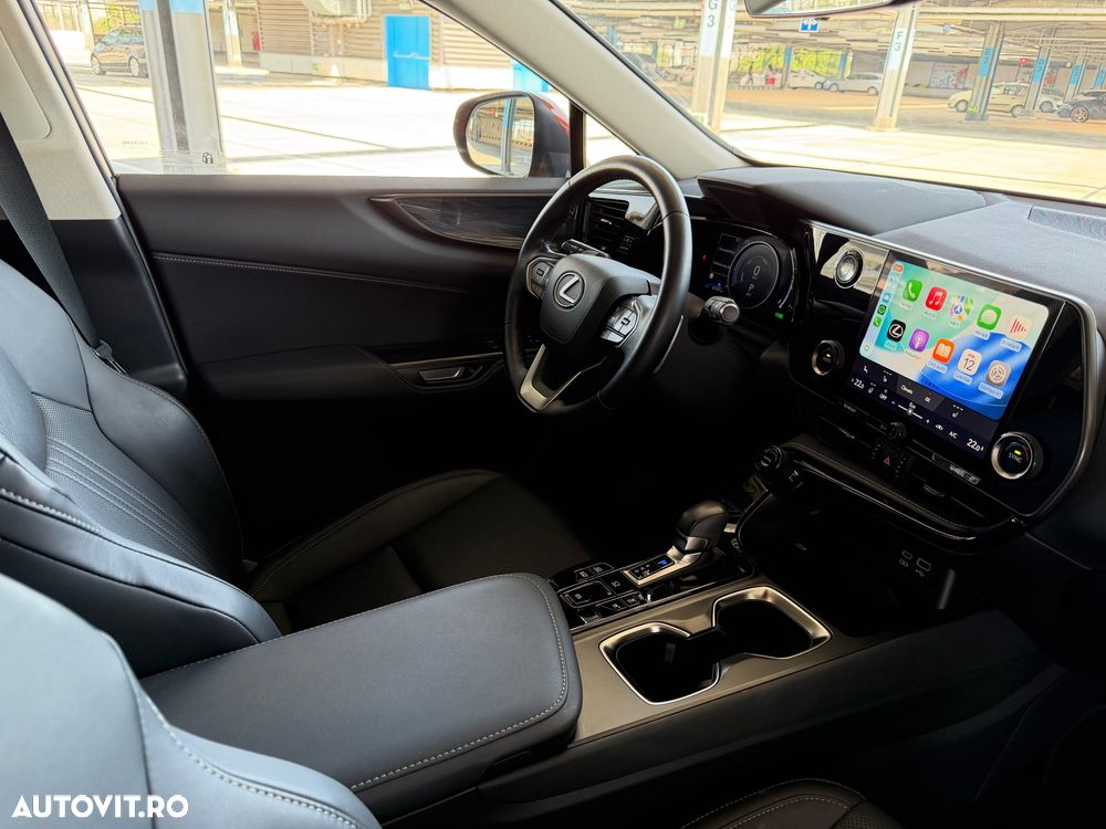 Lexus Seria NX 450h+ E-FOUR Executive Line - 15