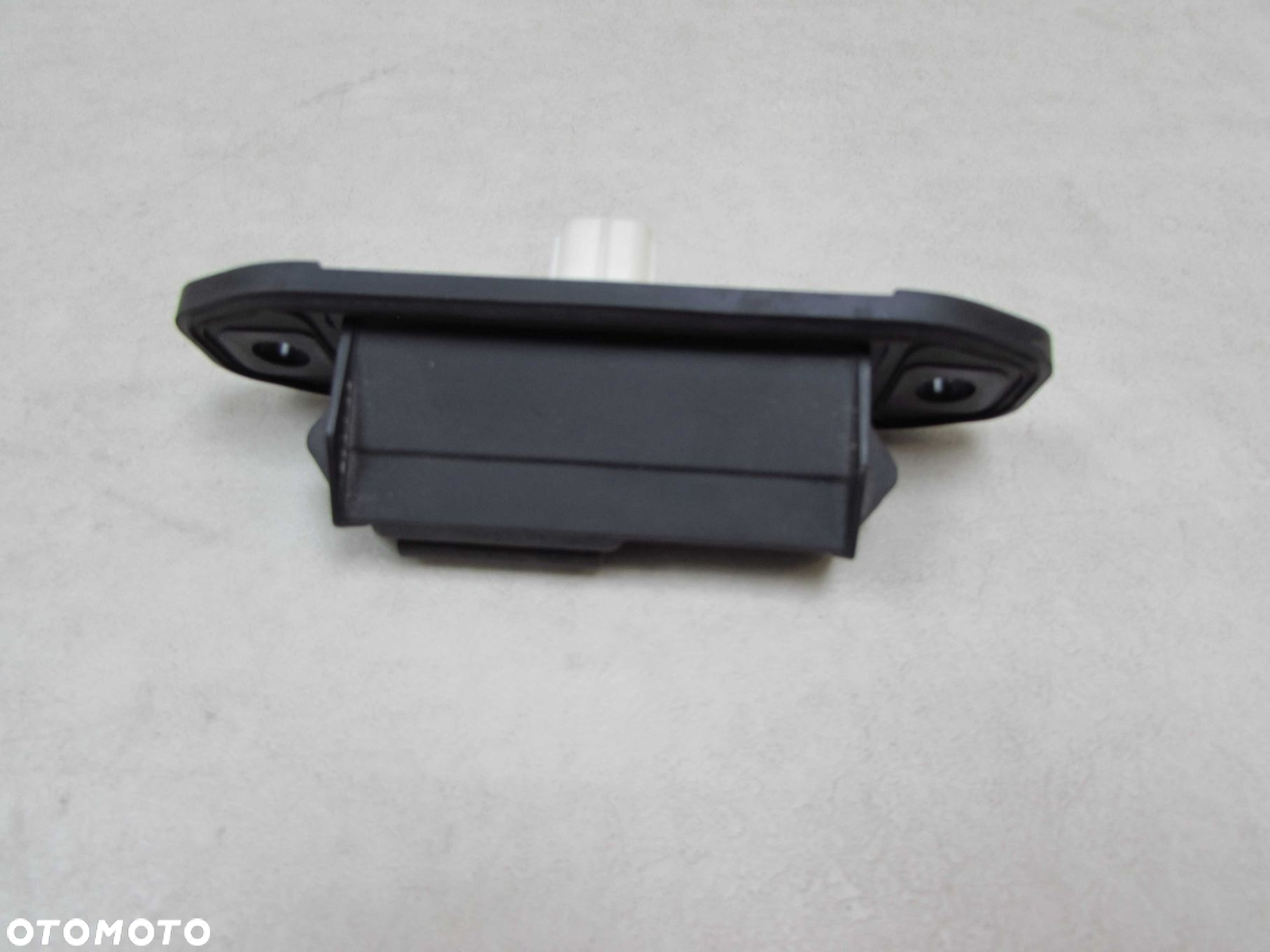 TOYOTA YARIS IV 20-24 KLAMKA PRZYCISK MIKROSTYK KLAPY BAGAZNIKA TYL - 5
