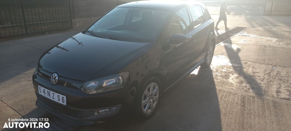 Volkswagen Polo - 2