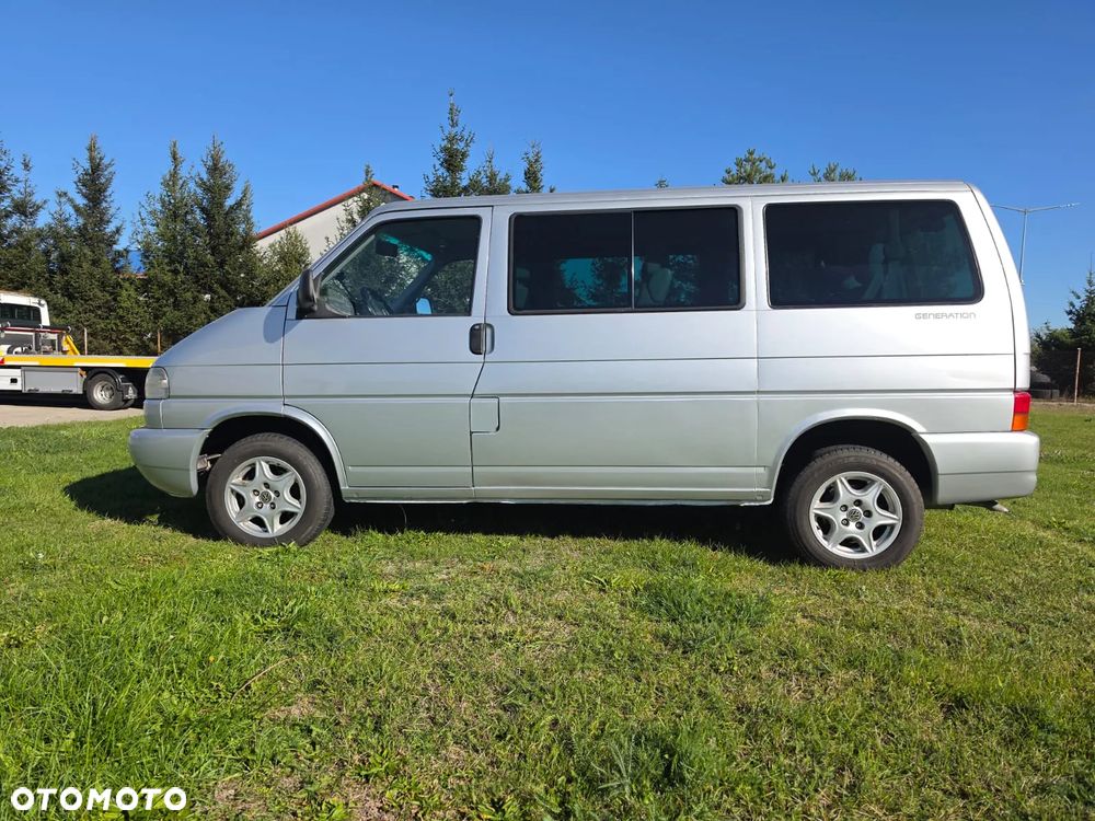 Volkswagen Multivan - 4
