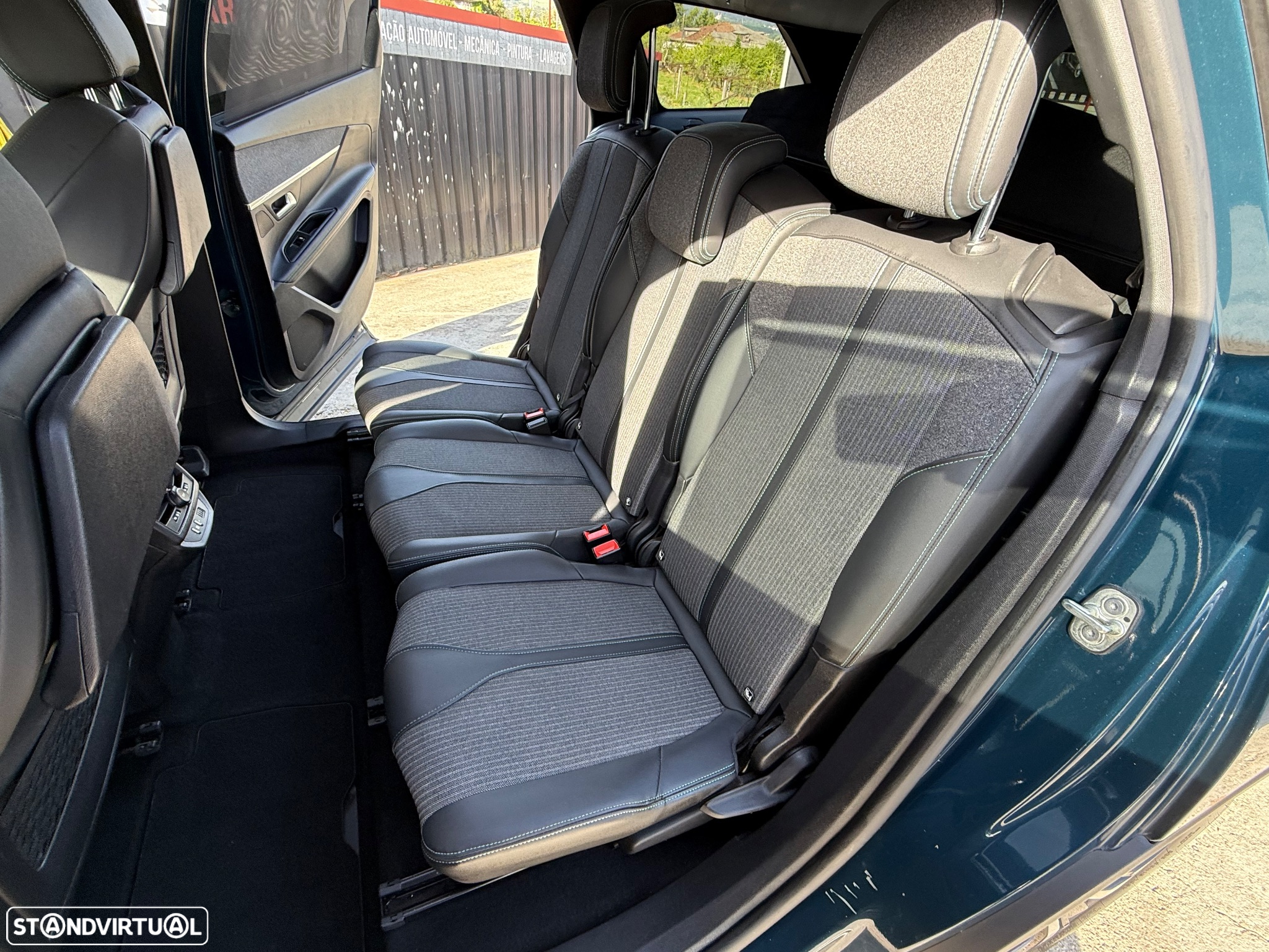 Peugeot 5008 1.5 BlueHDi GT - 48