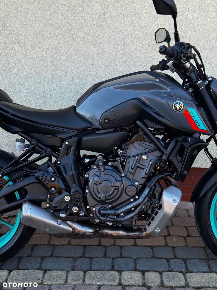 Yamaha YZF - 9