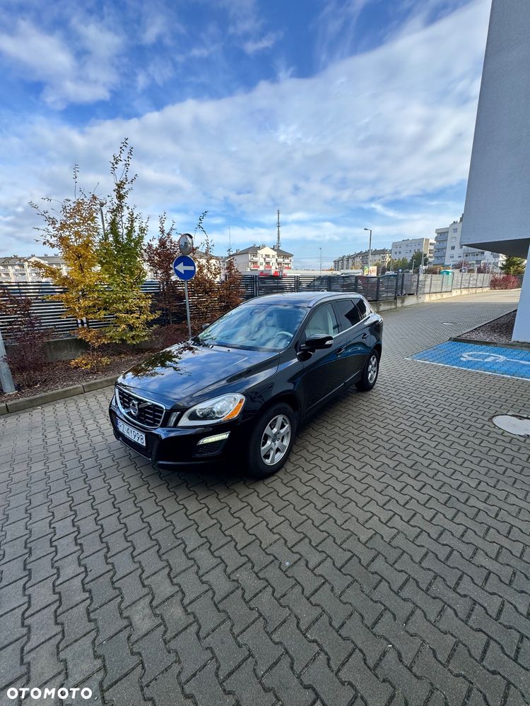 Volvo XC 60 3.2 AWD Kinetic - 1