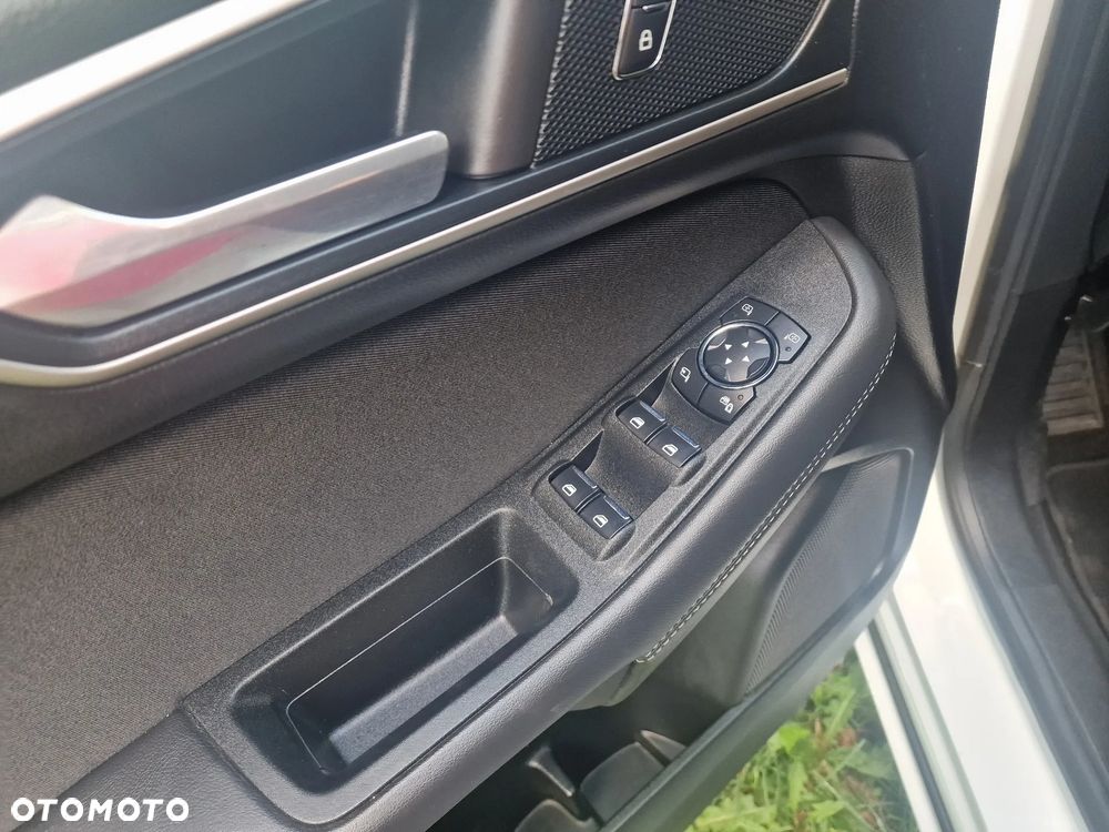 Ford S-Max 2.0 TDCi Titanium PowerShift - 17