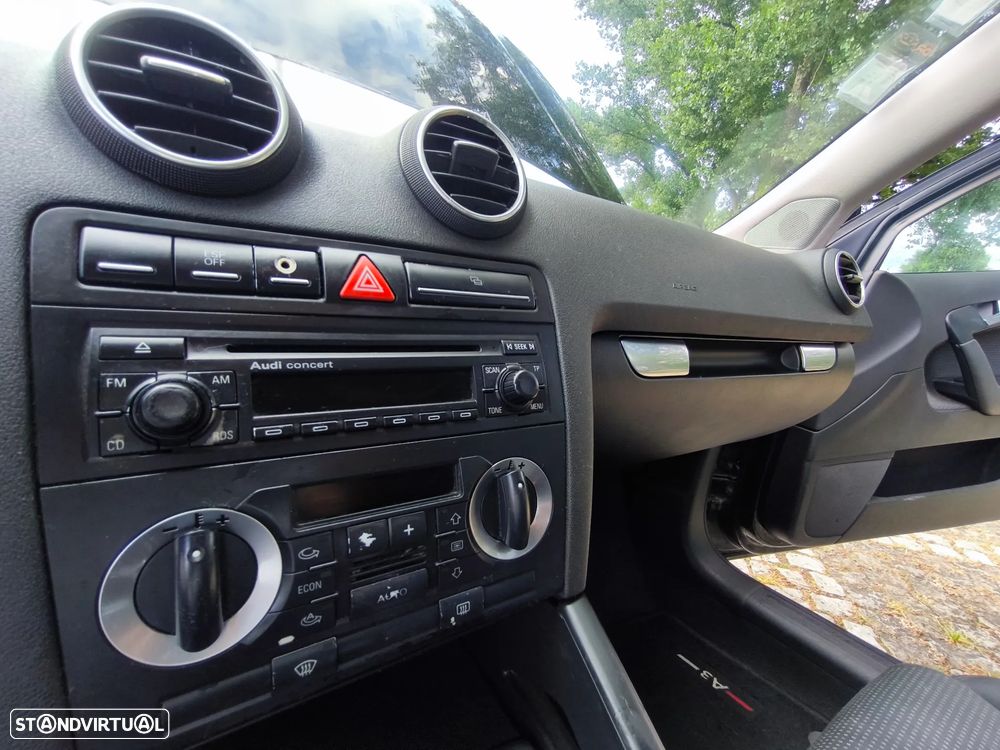 Audi A3 Sportback 2.0 TDI Ambition - 15