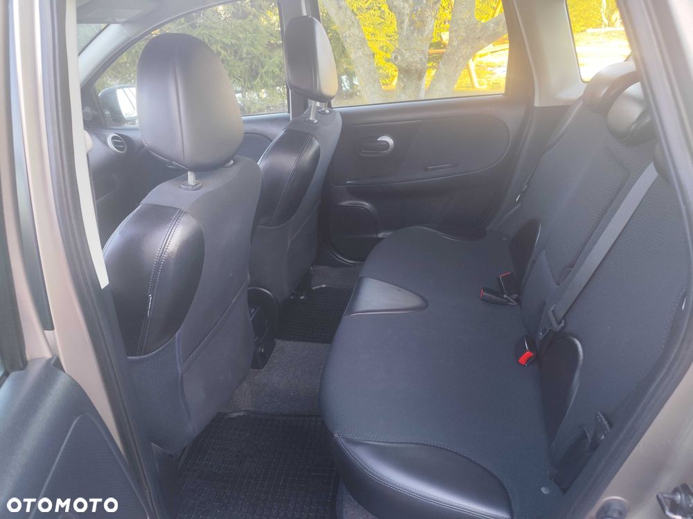 Nissan Note - 7