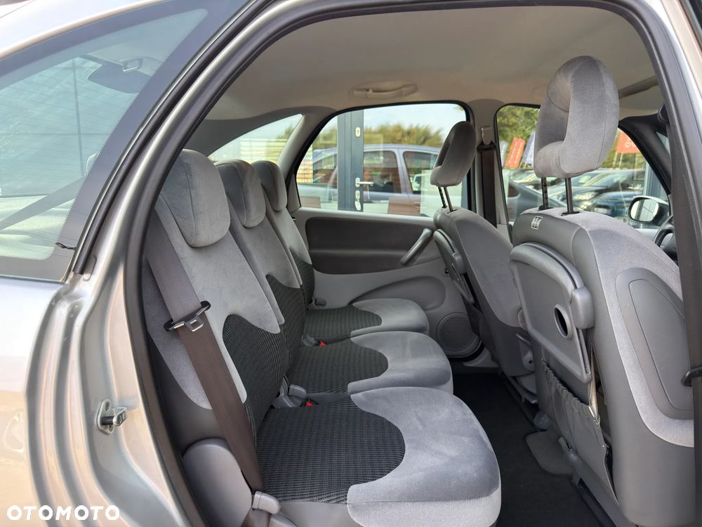 Citroën Xsara Picasso 1.6 16V Impress - 27