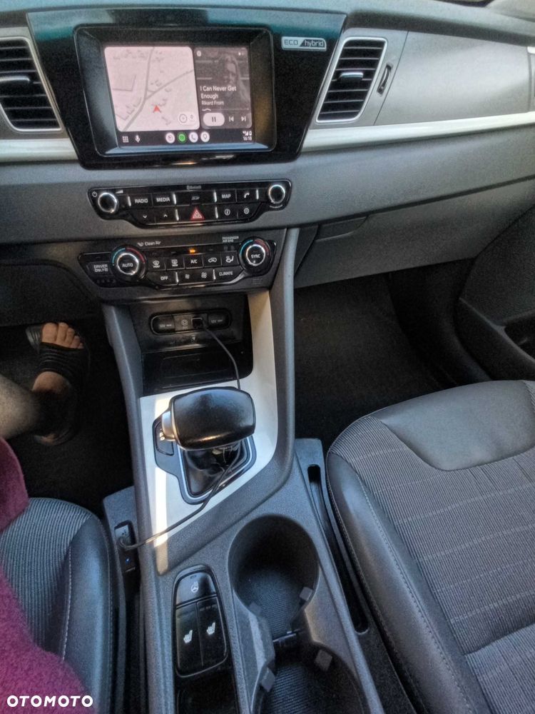 Kia Niro 2016 photo 5