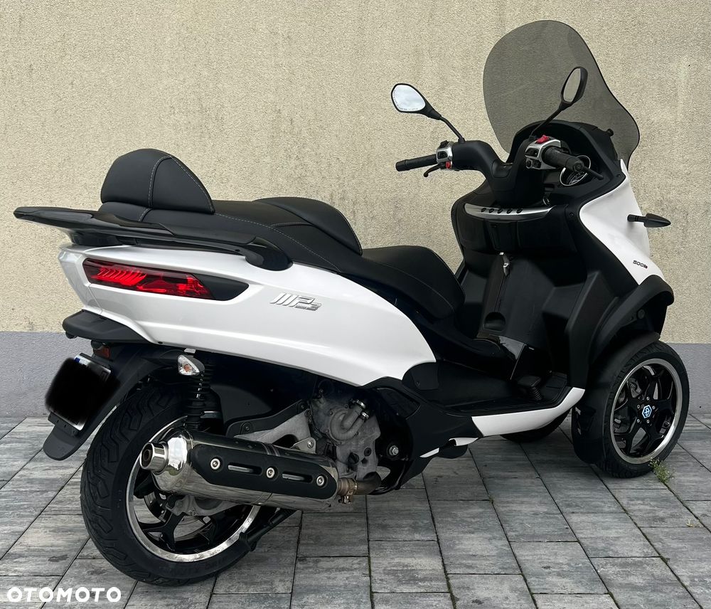 Piaggio MP-3 - 5