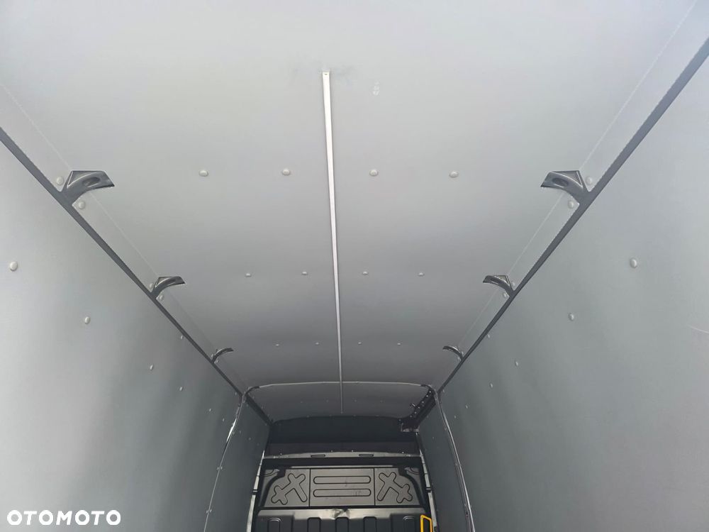 Iveco 35S18A8 Maxi Automat Ledy Tempomat  Krajowy 3l 180KM Hak ! Jak Nowy !!! - 19