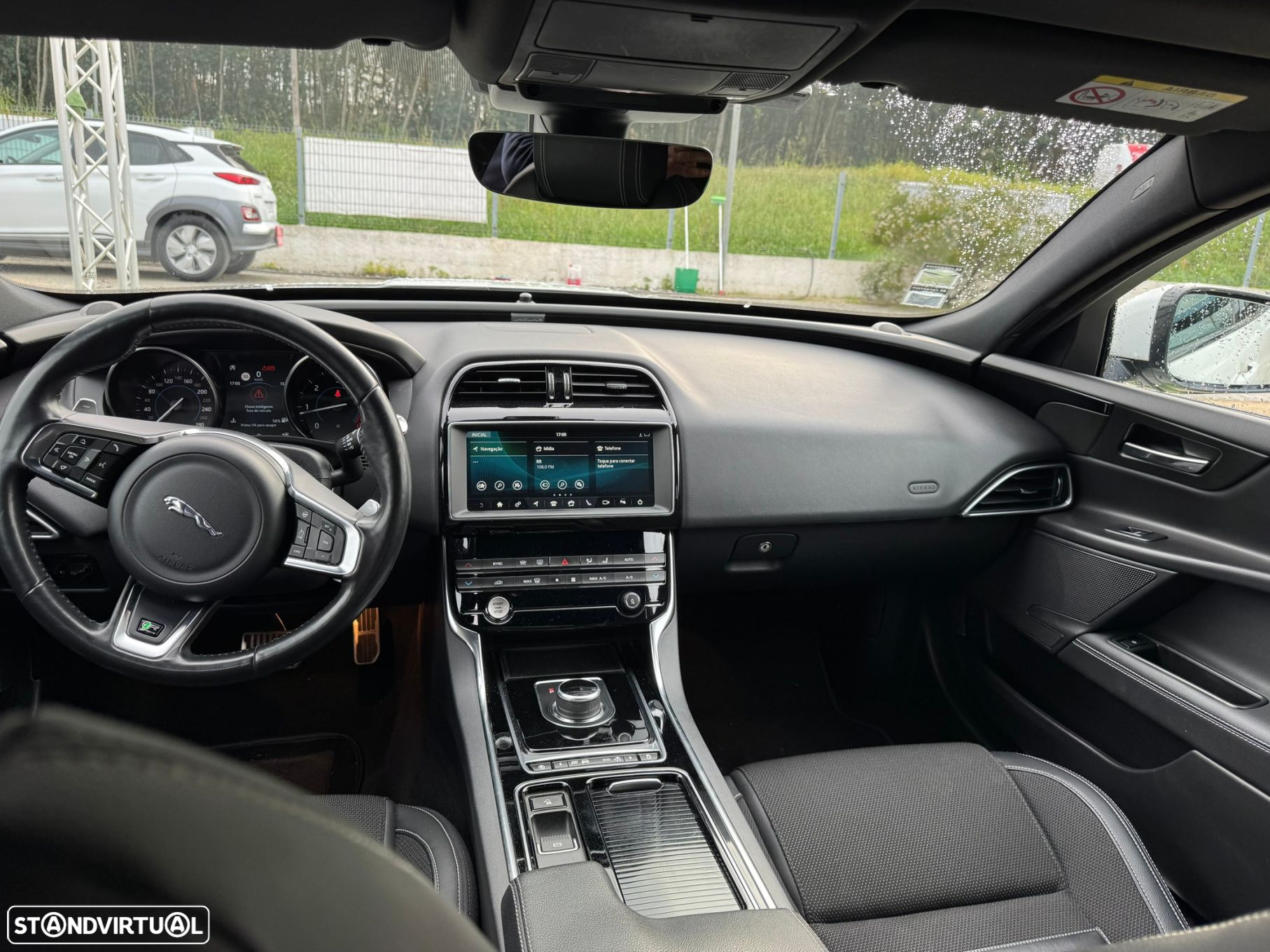 Jaguar XE 20d Aut. R-Sport - 30