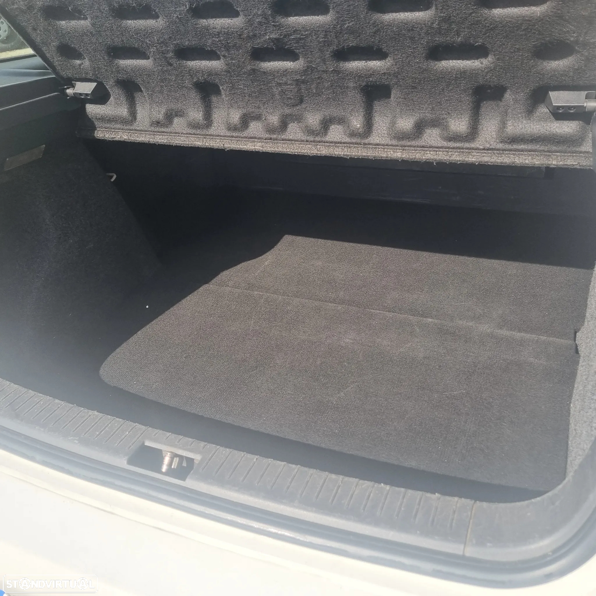 SEAT Ibiza 1.4 TDi Reference - 23
