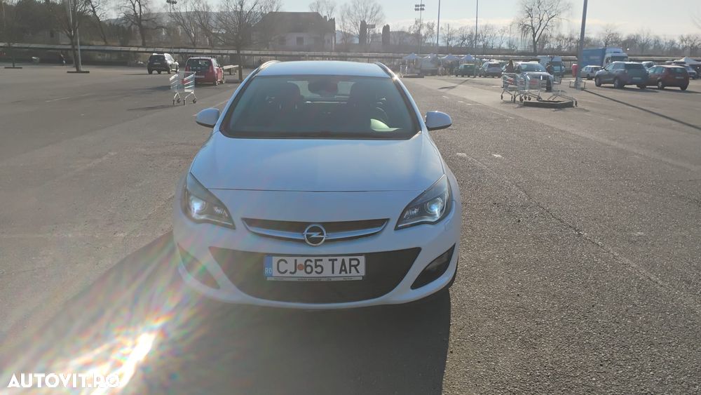 Opel Astra 1.6 CDTI ECOTEC Enjoy - 2