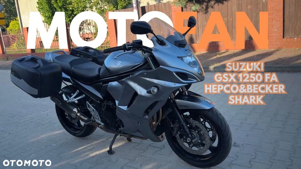 Suzuki GSX - 2