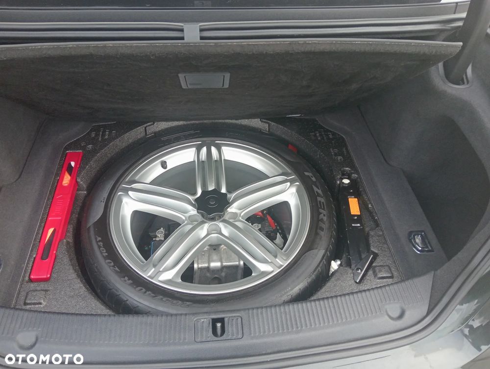 Audi A8 4.2 TDI L Quattro - 3