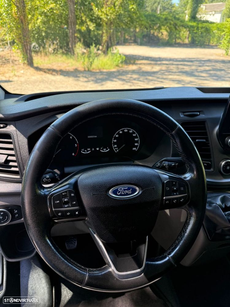 Ford Transit - 13