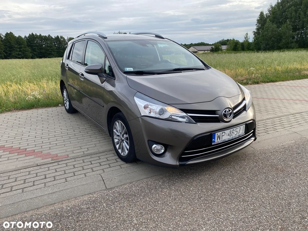 Toyota Verso 1.8 Premium EU6 - 4