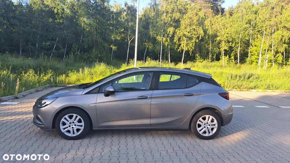 Opel Astra 1.6 CDTI Enjoy S&S - 1