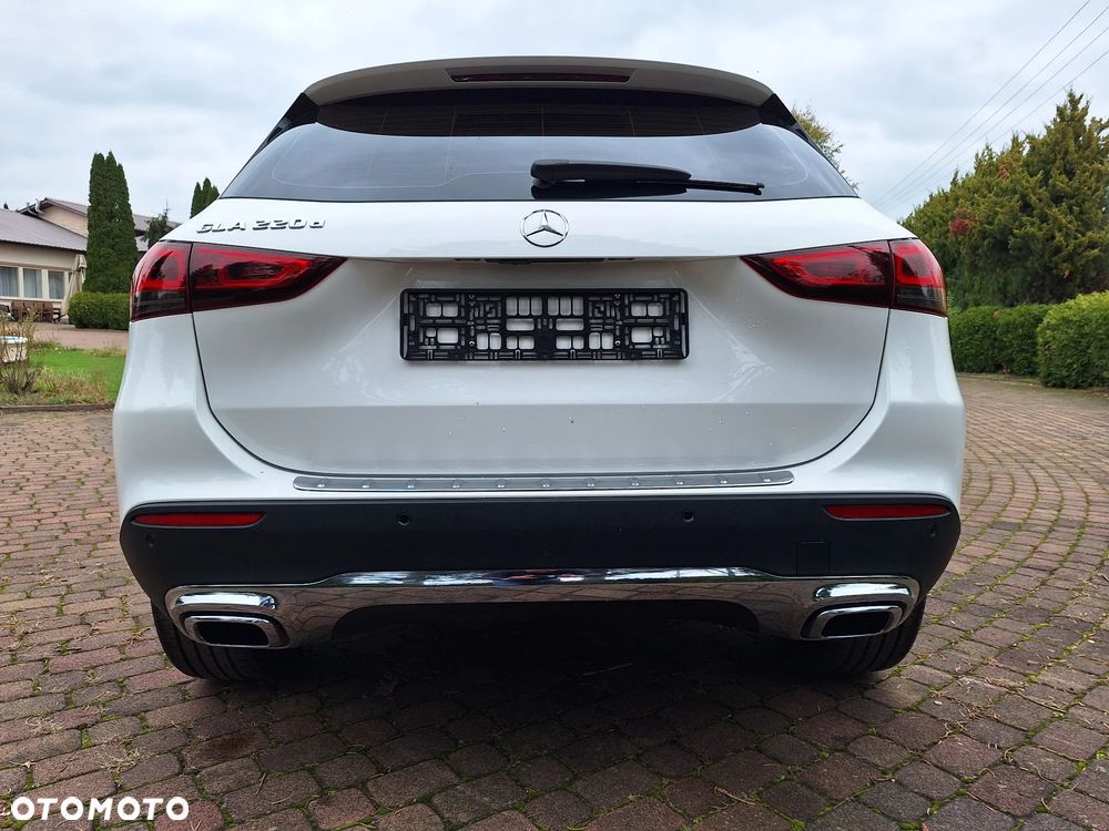 Mercedes-Benz GLA 220 d 8G-DCT AMG Line - 26