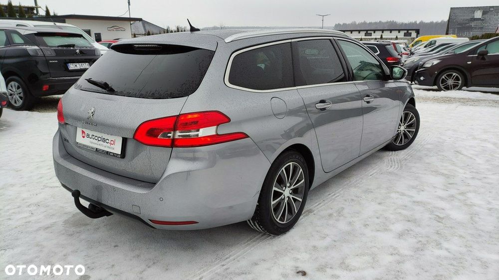 Peugeot 308 - 4