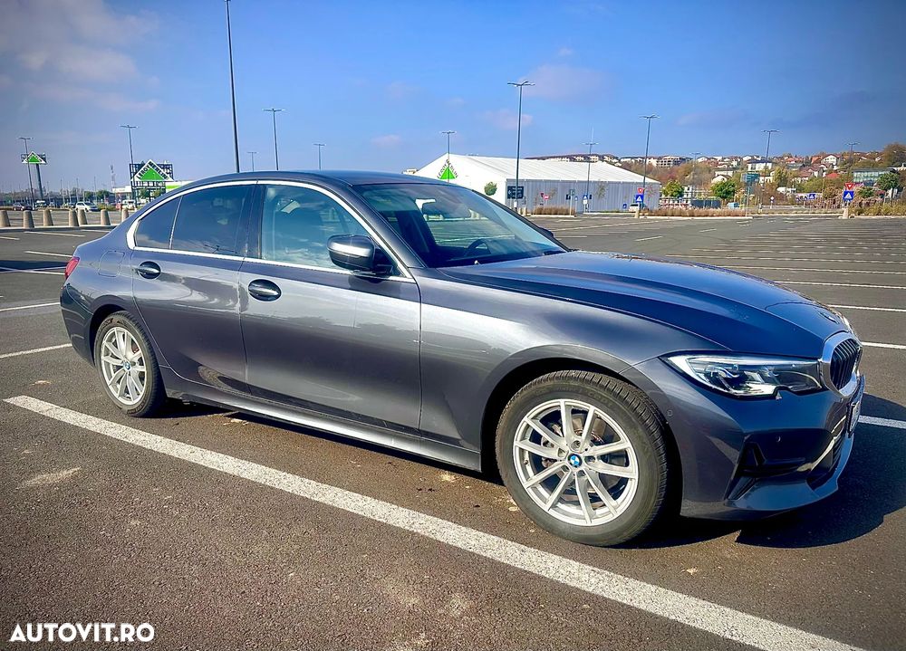 BMW Seria 3 320d xDrive Aut. Luxury Line - 2