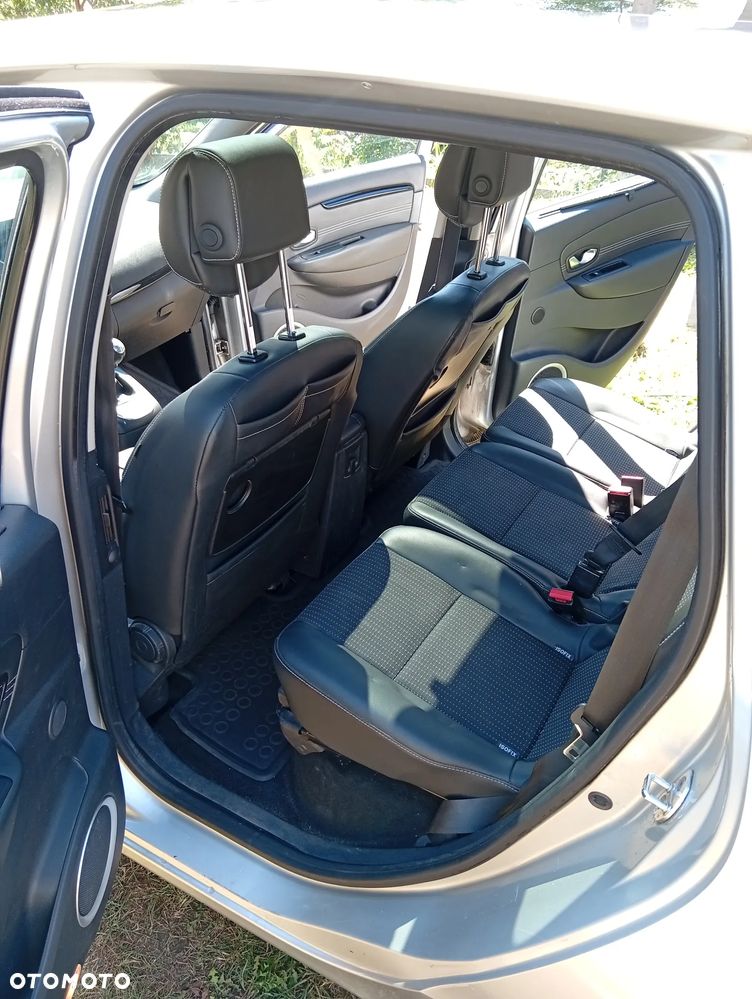 Renault Grand Scenic TCe 130 Dynamique - 29