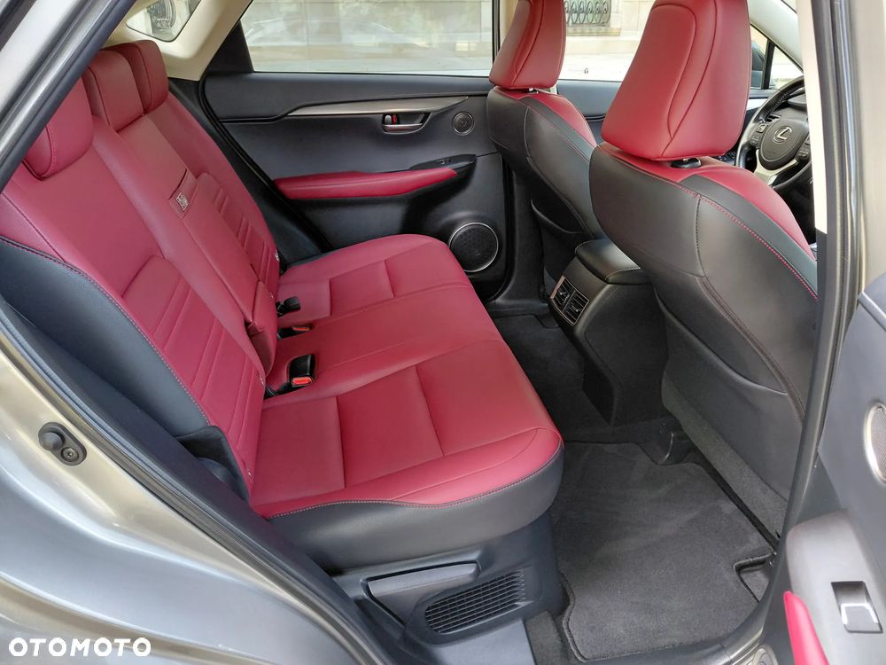 Lexus NX 300h Prestige AWD - 15